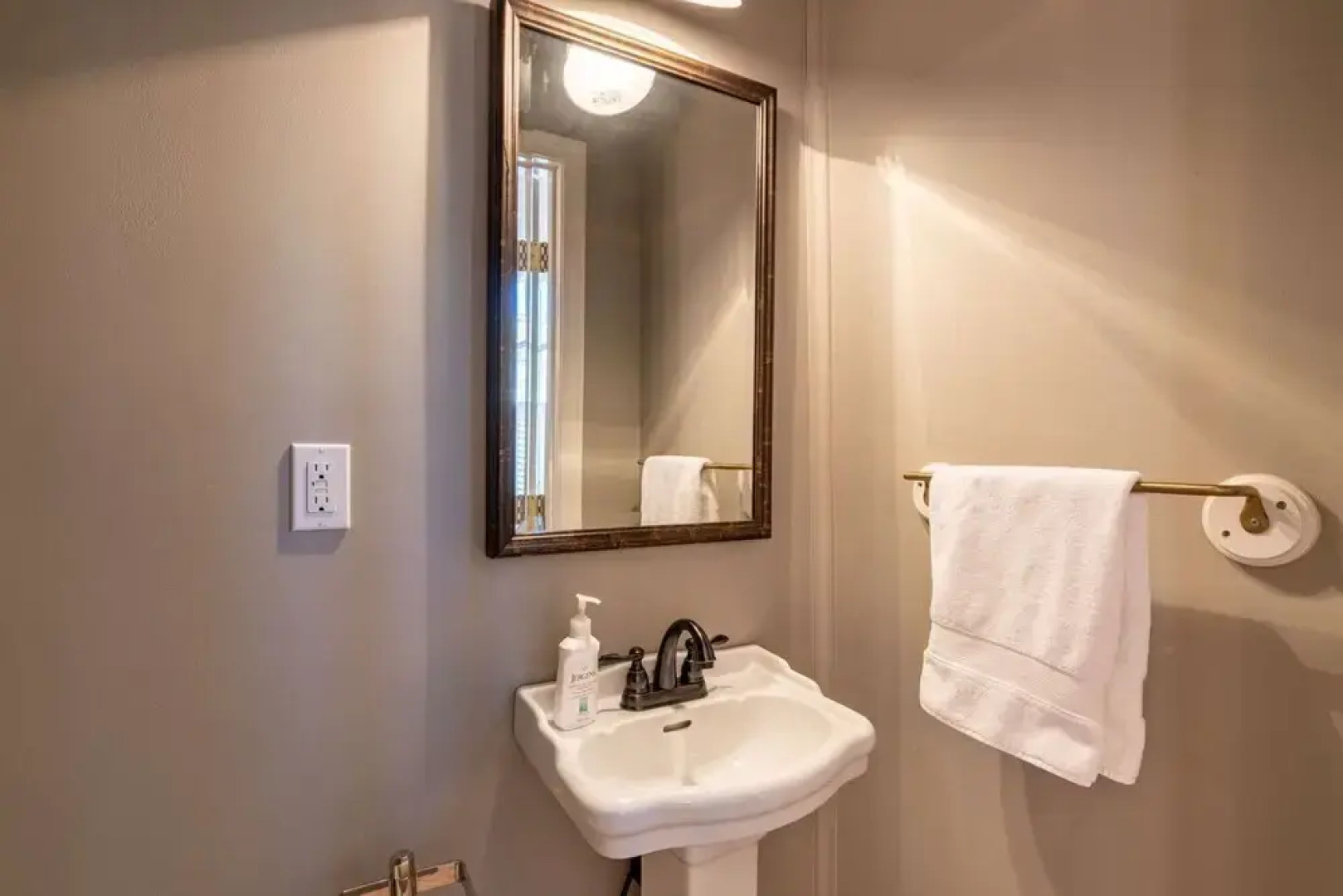 Blue Water: The Cottage