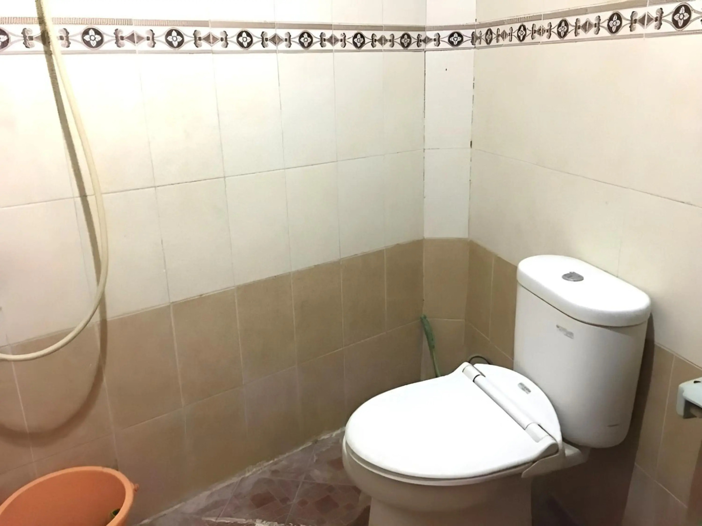 Hotel Alami near Alun-Alun Klaten by ZUZU