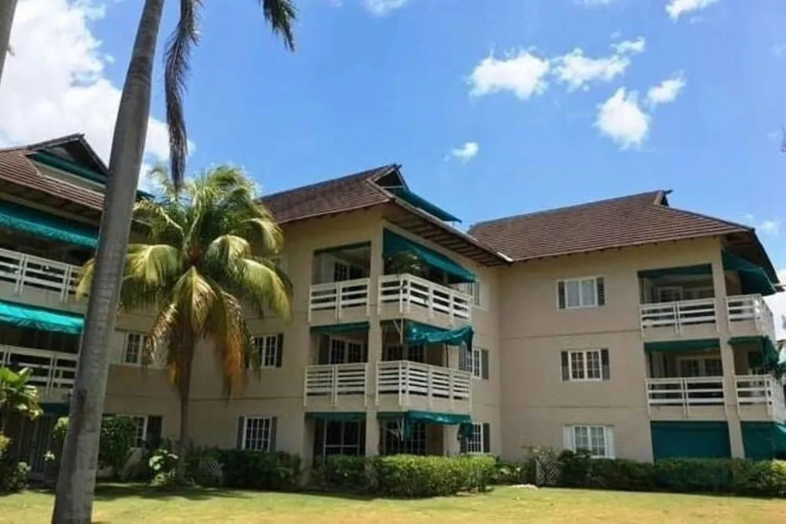 Bay Pointe Freeport Studio OLR