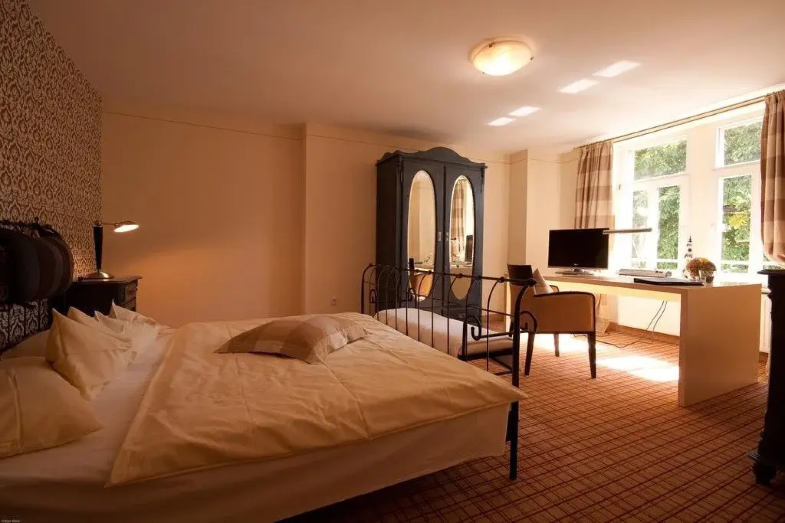 Hotel- und Restaurantbetrieb Hofgut Dippelshof