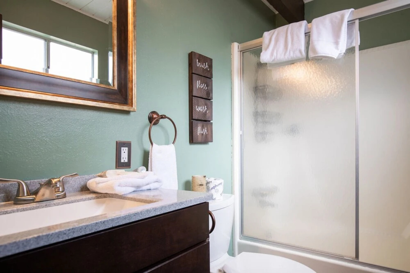 Daze Off-1690 by Big Bear Vacations