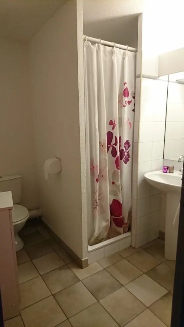 Residence De La Servie