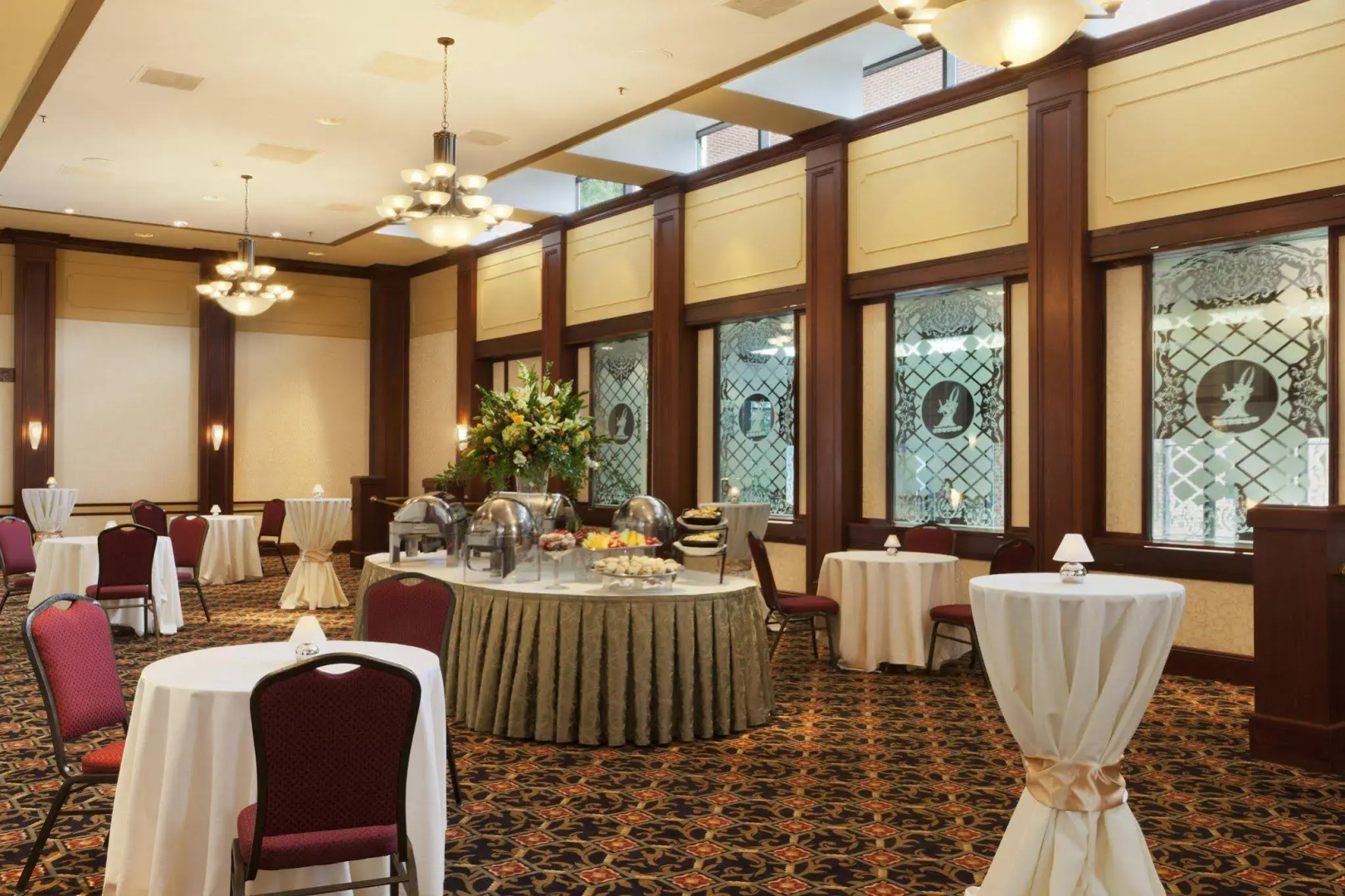 DoubleTree by Hilton Hotel Charlottesville