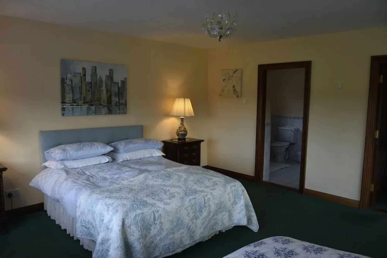 White Hill Country House