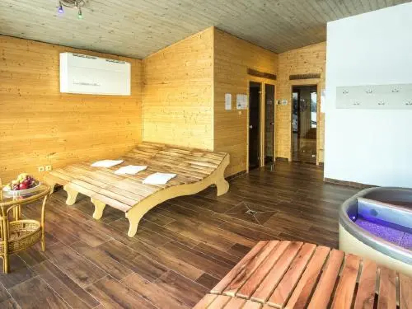 EA Horský hotel Hájenka