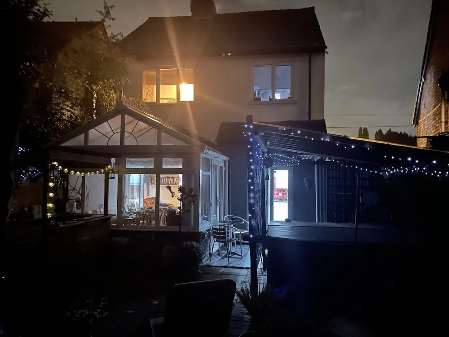 Urban Retreat Hot Tub Bar Ev Charger