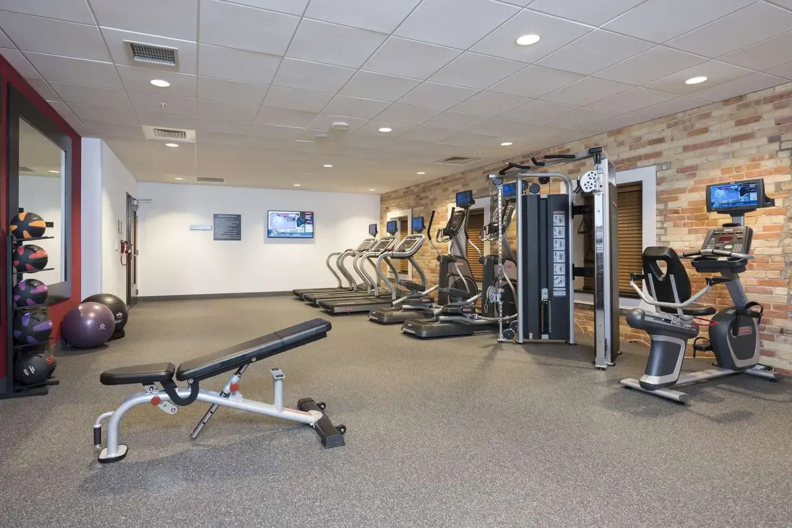 Homewood Suites by Hilton Grand Rapids Downtown