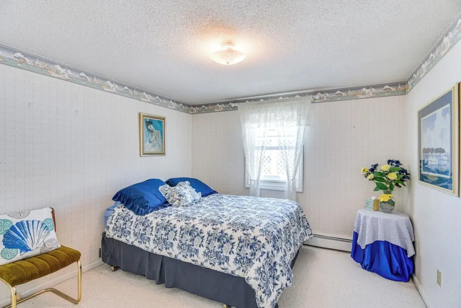 Coastal Home: 1 Mi to Beach, 2 Mi to Dtwn Newport!