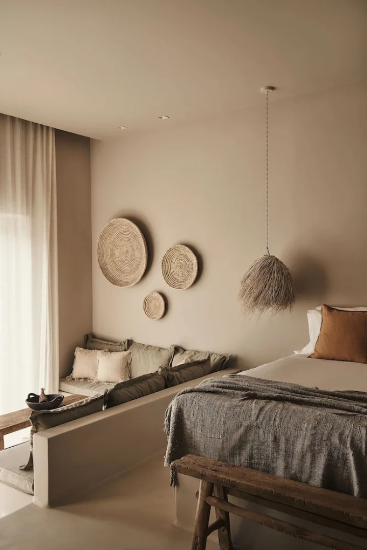 Amyth of Mykonos Agios Stefanos