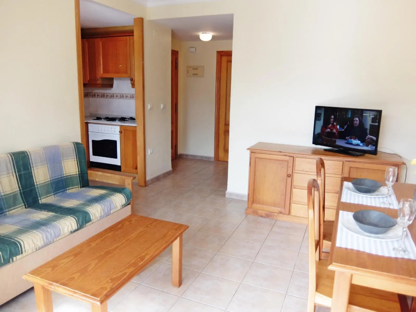 Los Juncos Apartamentos