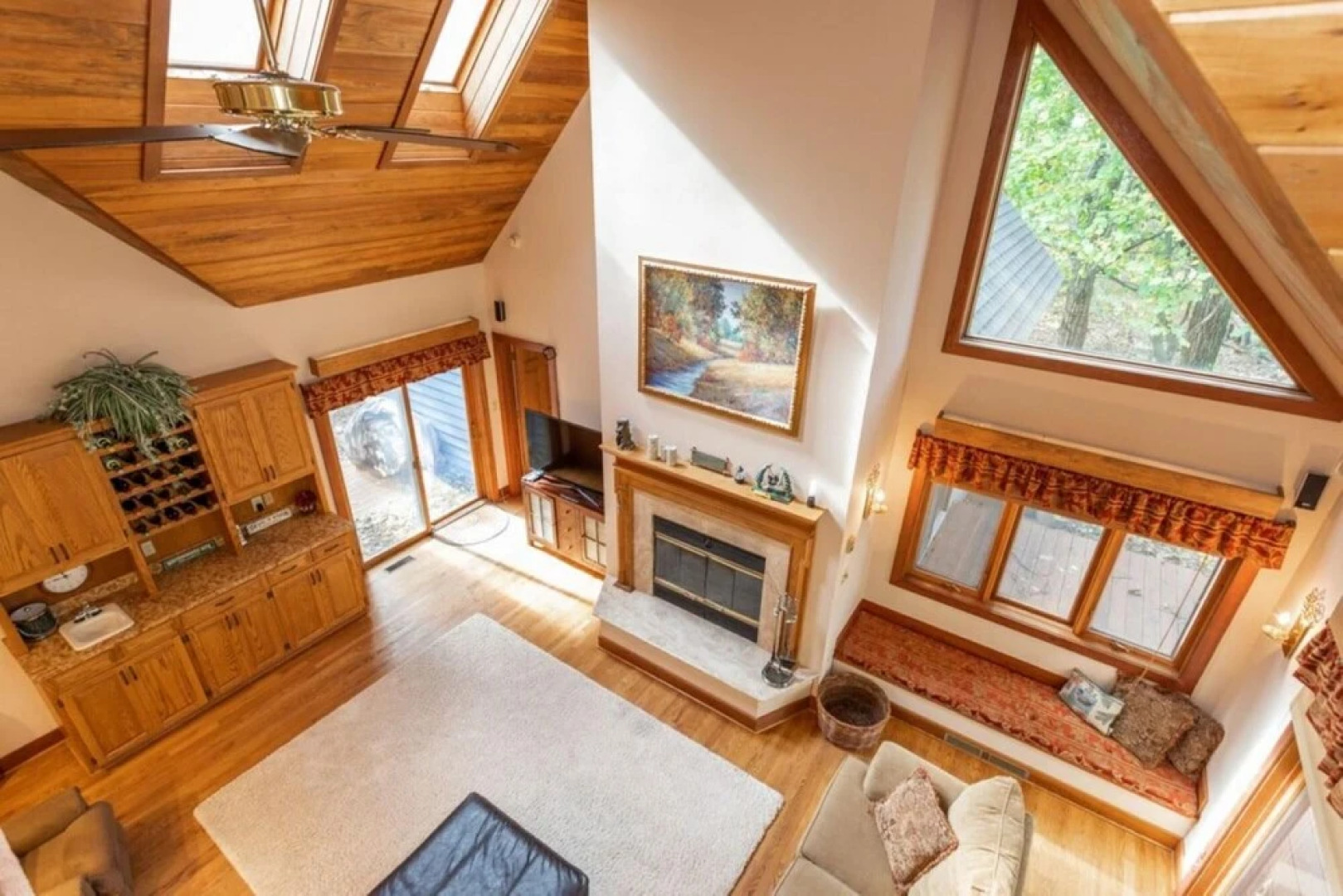 Book Spring Summer Luxury House at Wintergreen