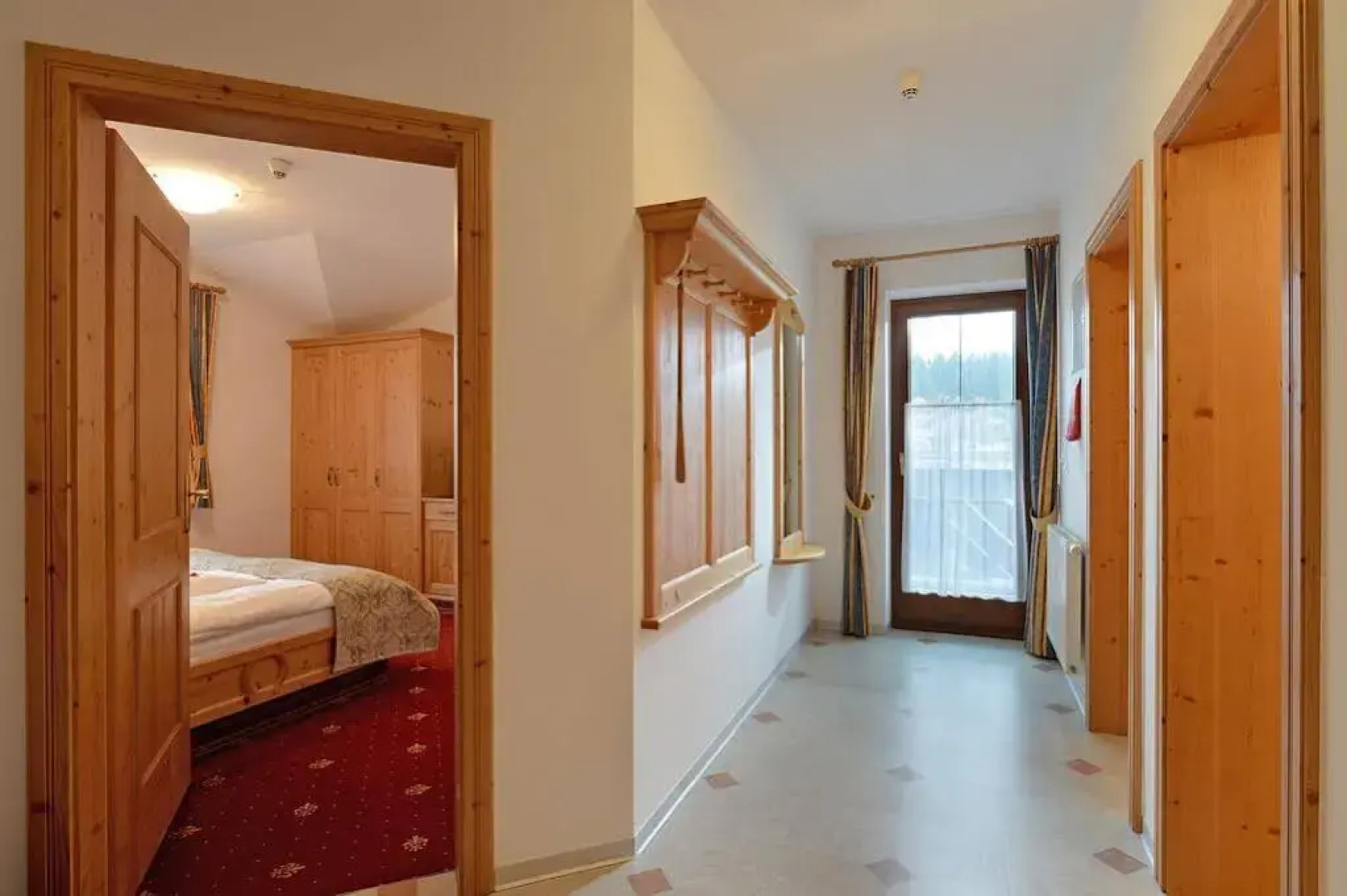 Apparthotel Ederfeld