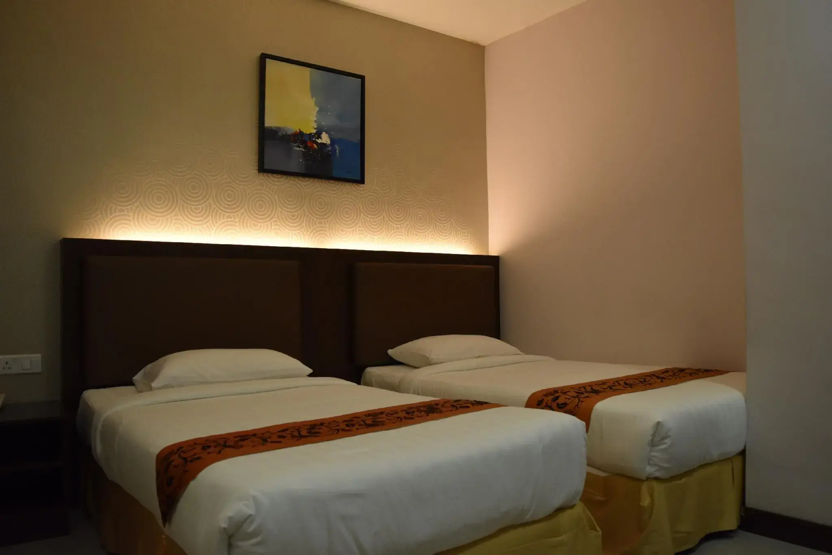 Sunrise Hotel