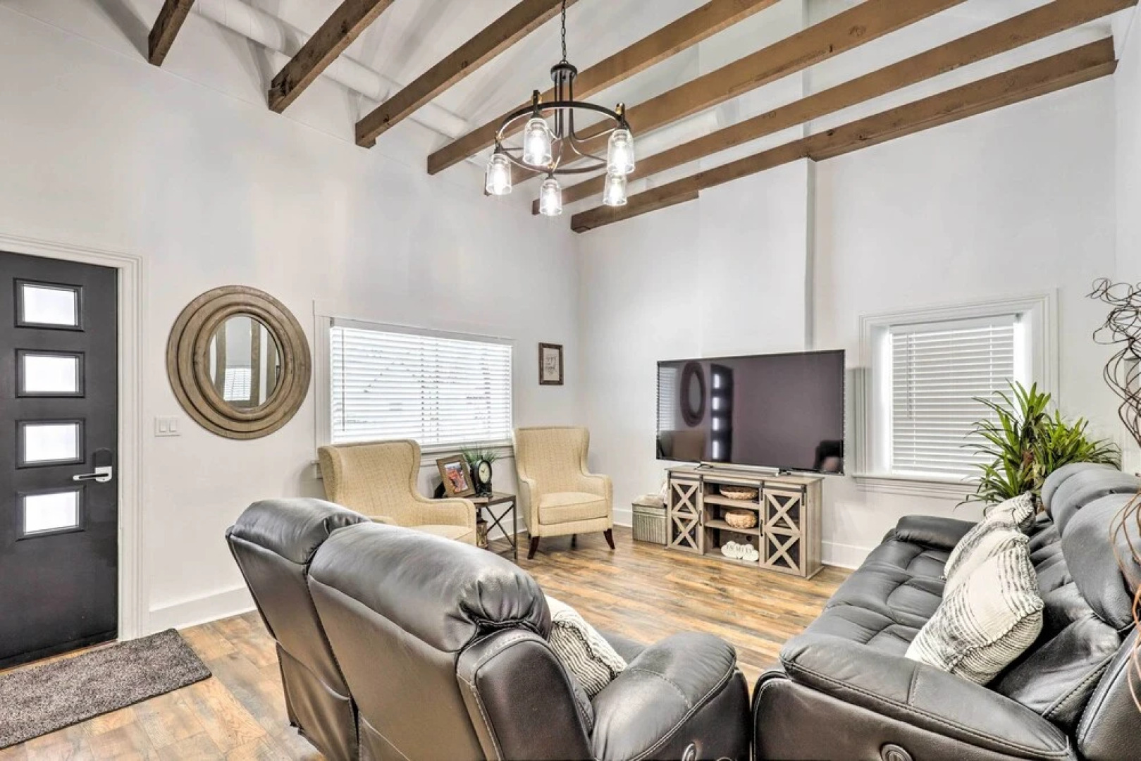 Charming Home ~ 7 Mi to Thanksgiving Point