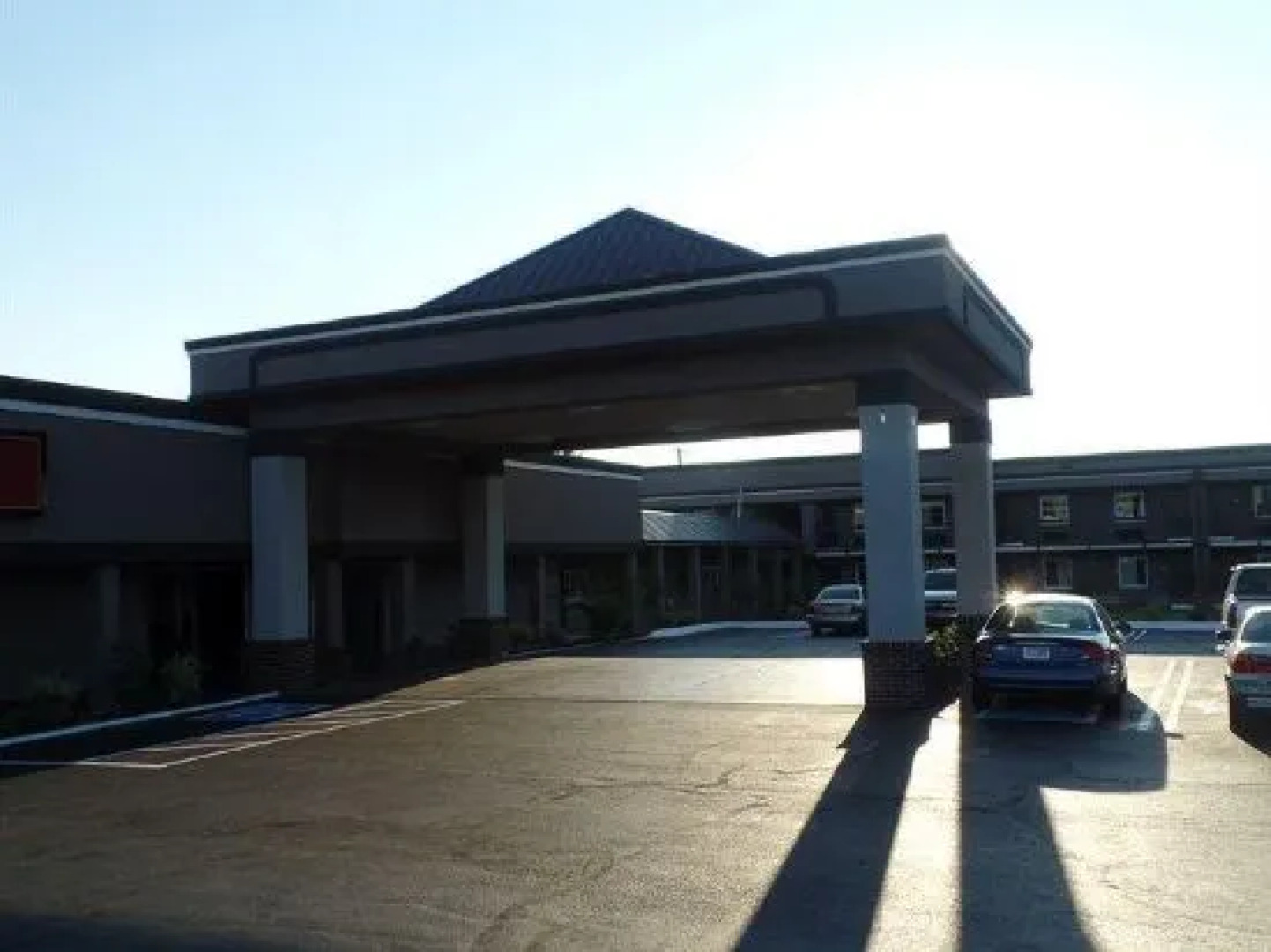 Clarion Inn & Suites Russellville I40