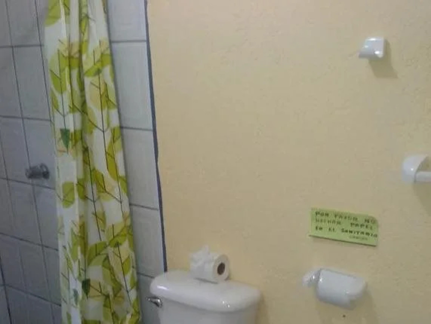 Cabinas & Restaurante Cristina