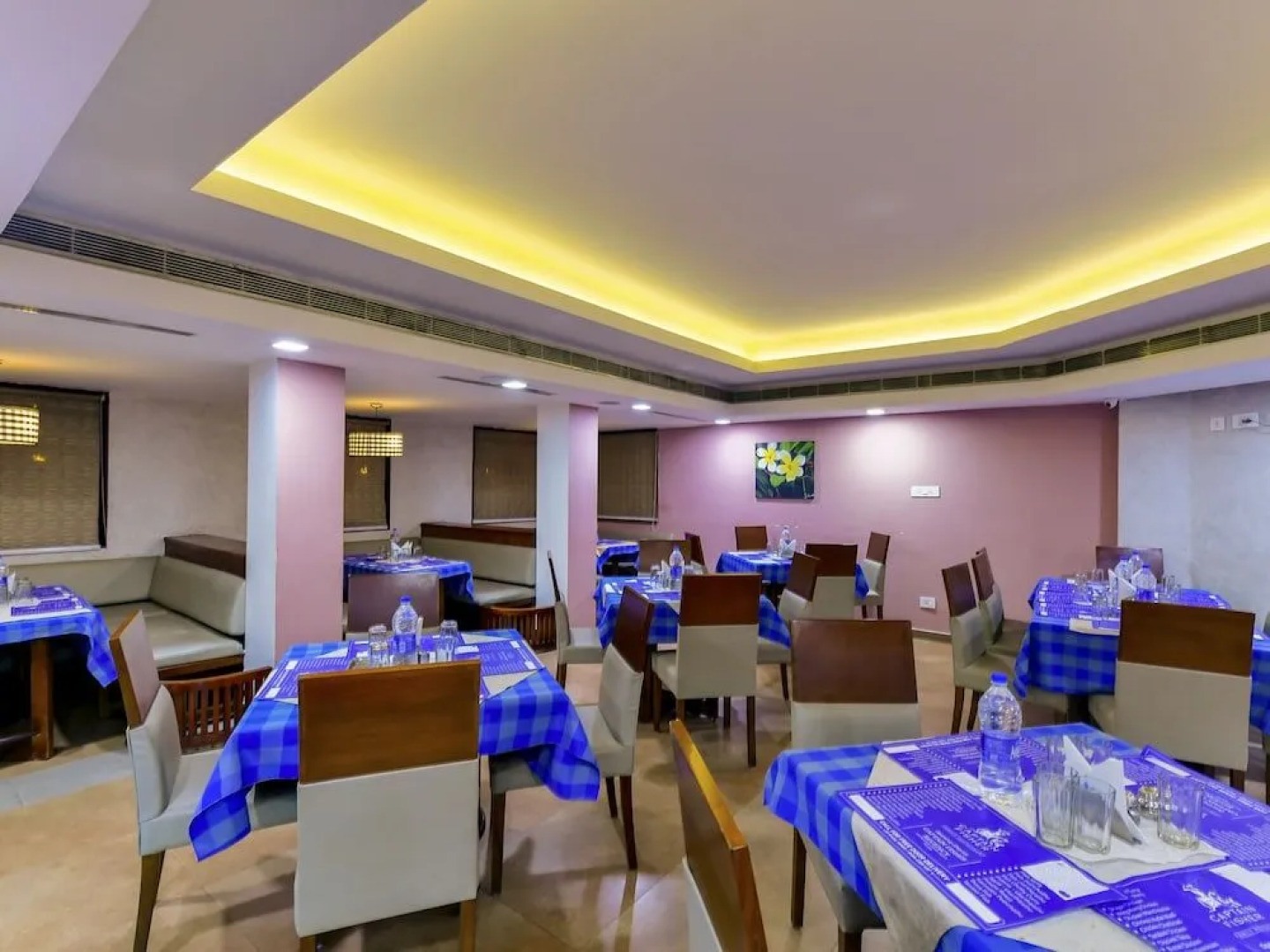 OYO 28129 Hotel Mjm International