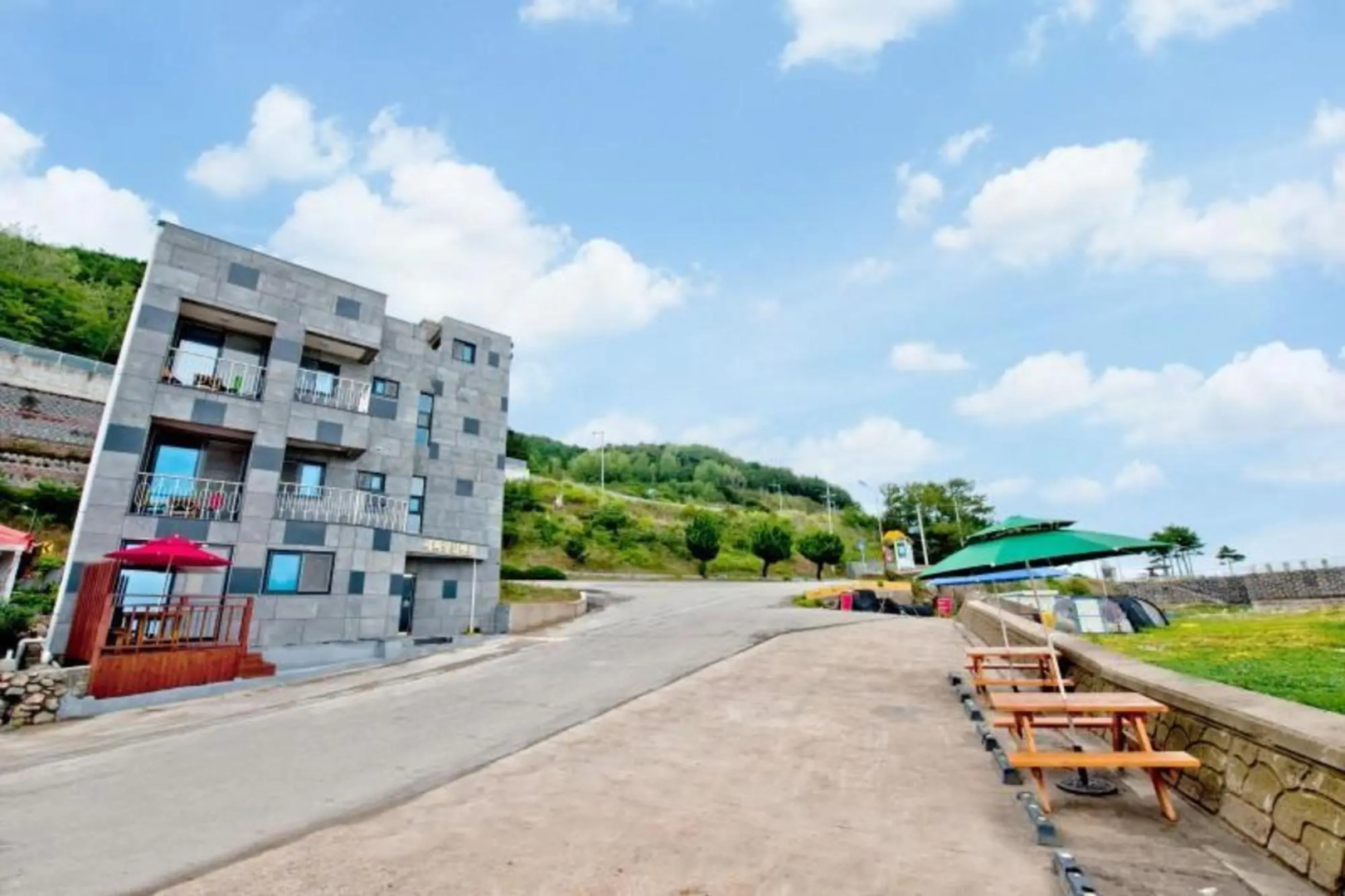 Uljin Saeparanggil Pension