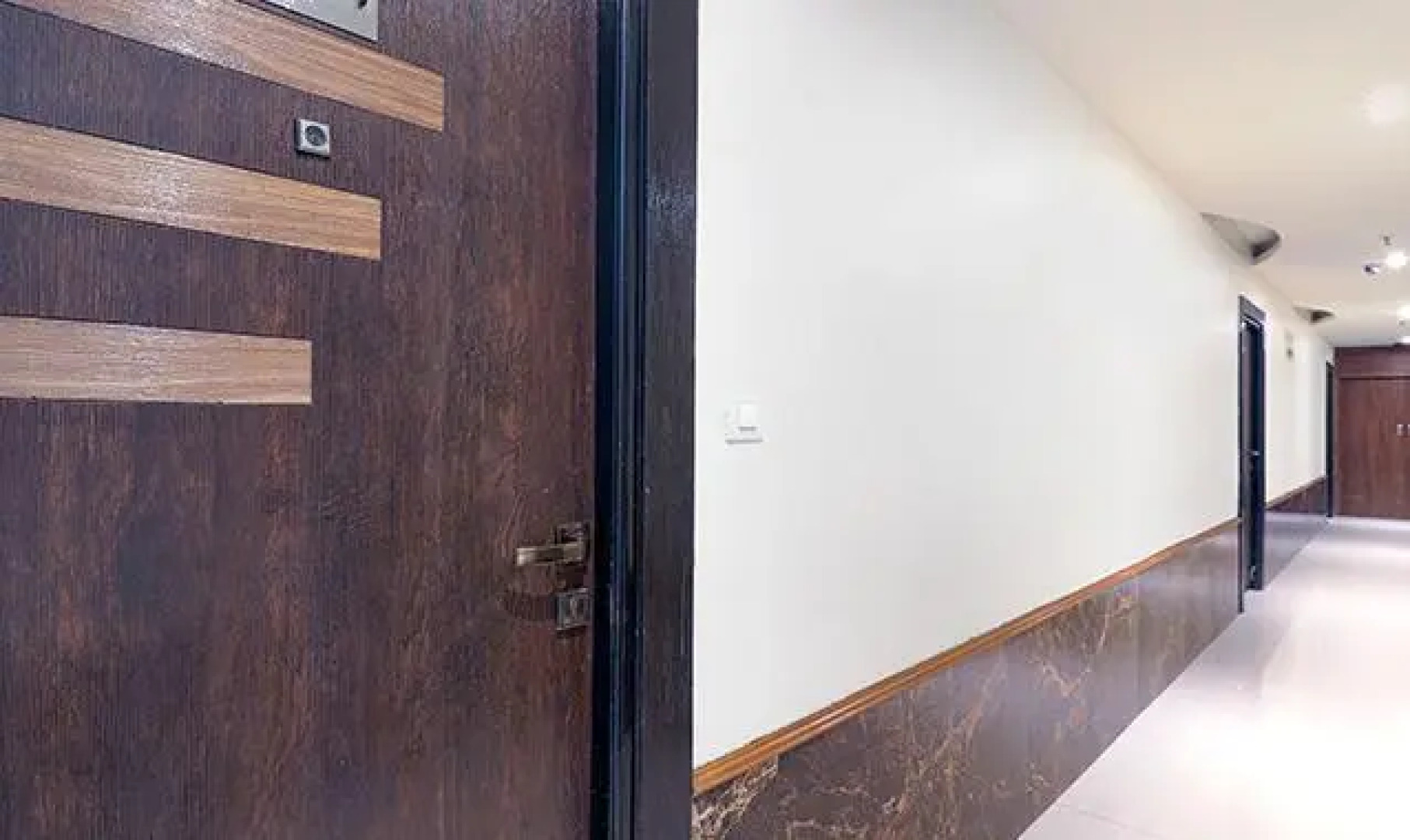 Fabhotel Nera Regency