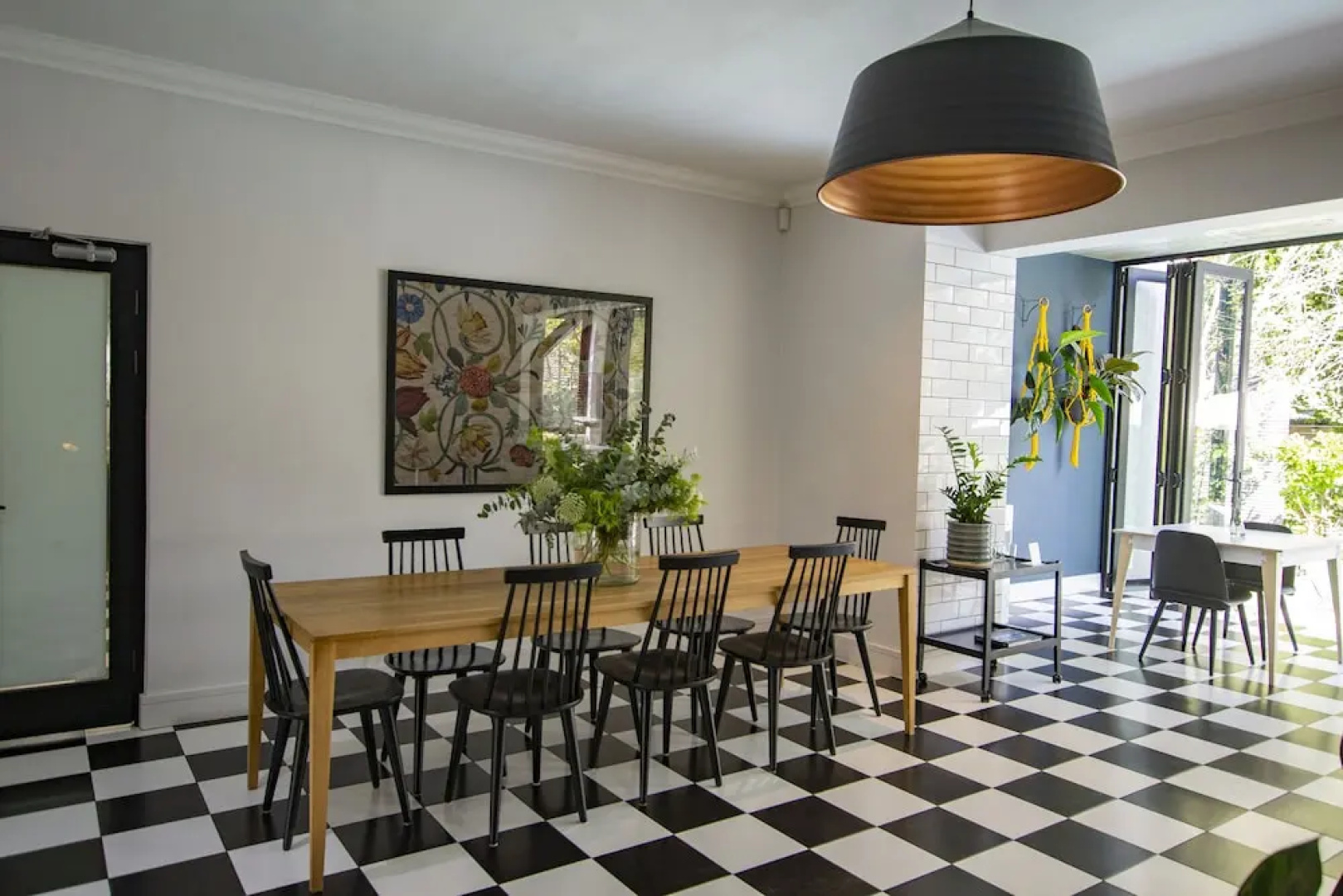Twice Central Guesthouse