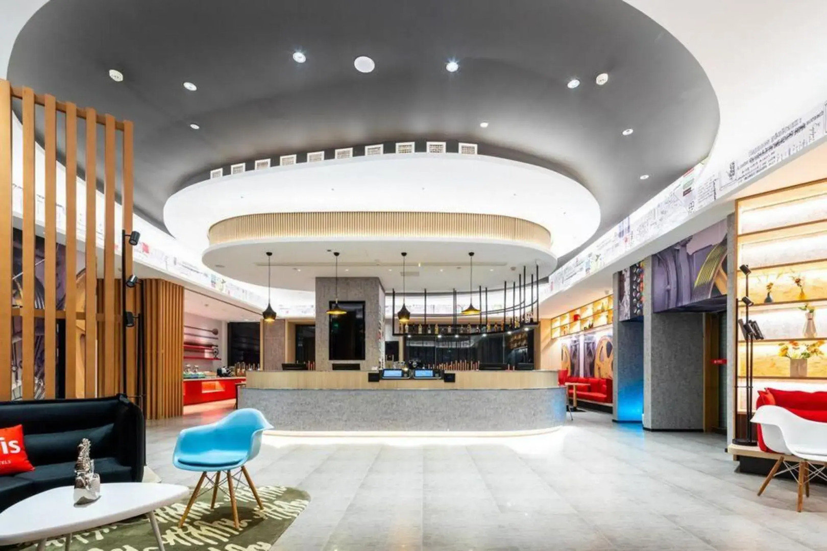 Ibis Hotel (Xianyang Qidi Science and Technology Park Baimahe Metro Station)