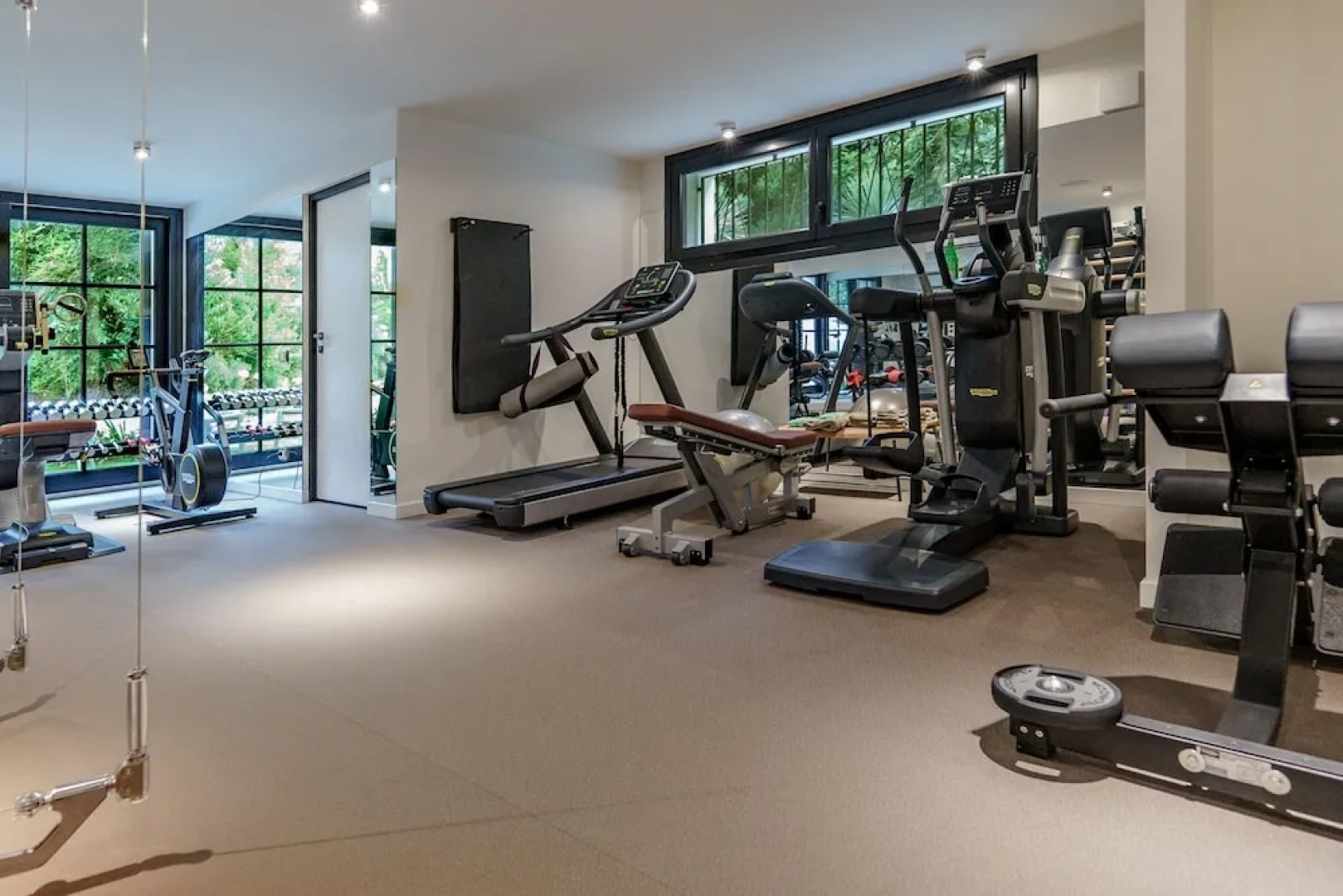 Charming Green and Blue Villa by Wonderful Italy