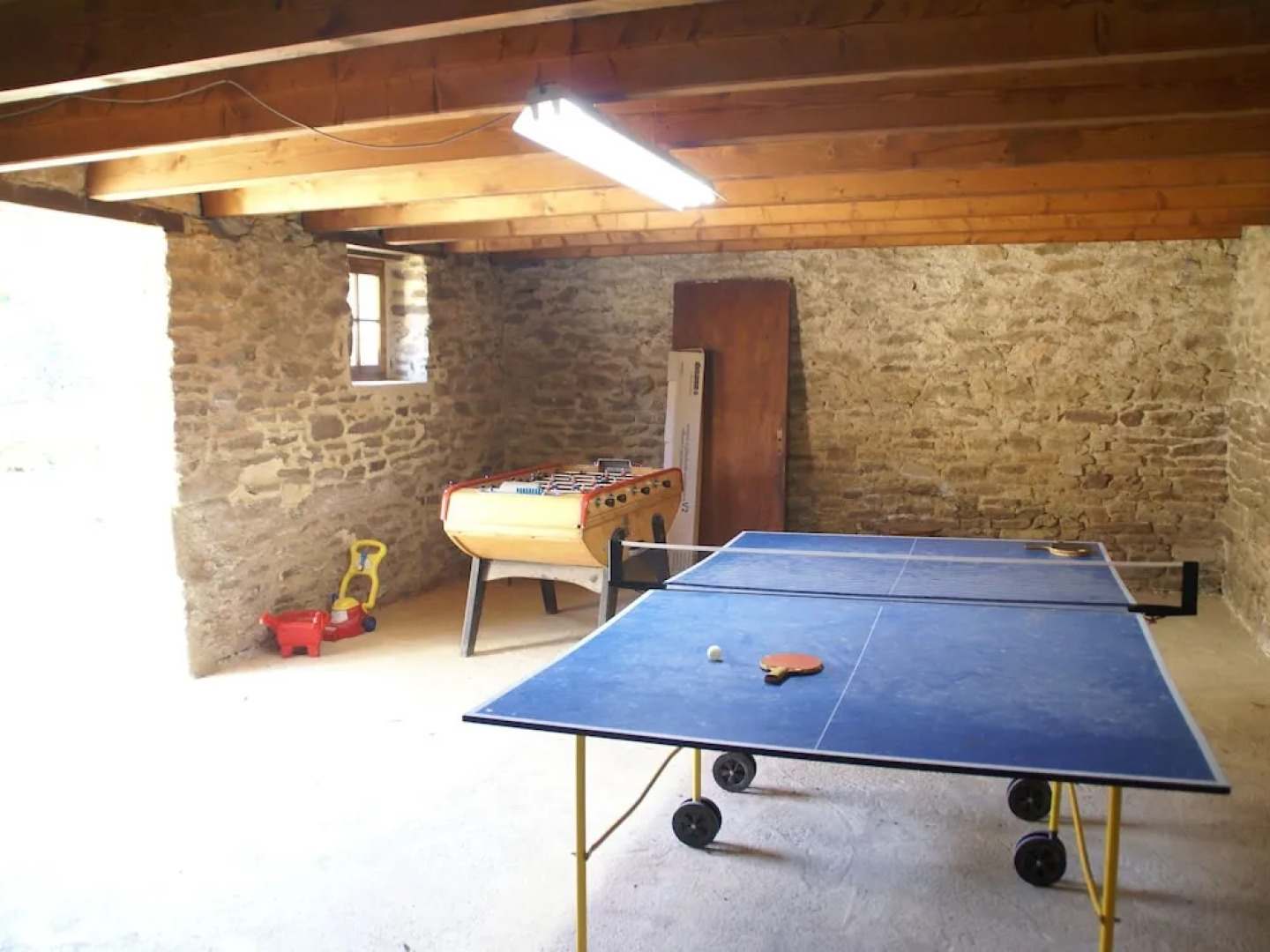 House in a Former Mill, Surrounded by a Large Garden and Outdoor Play Area