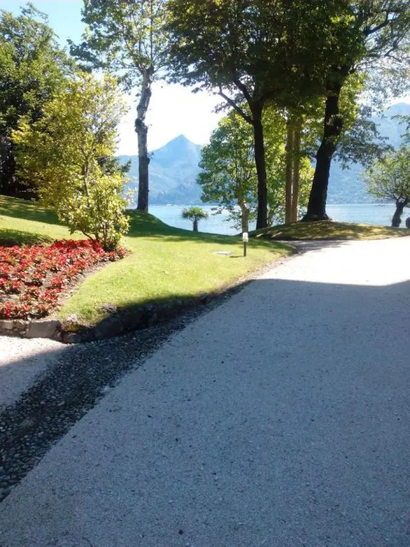 Charming Apartment Lake Front