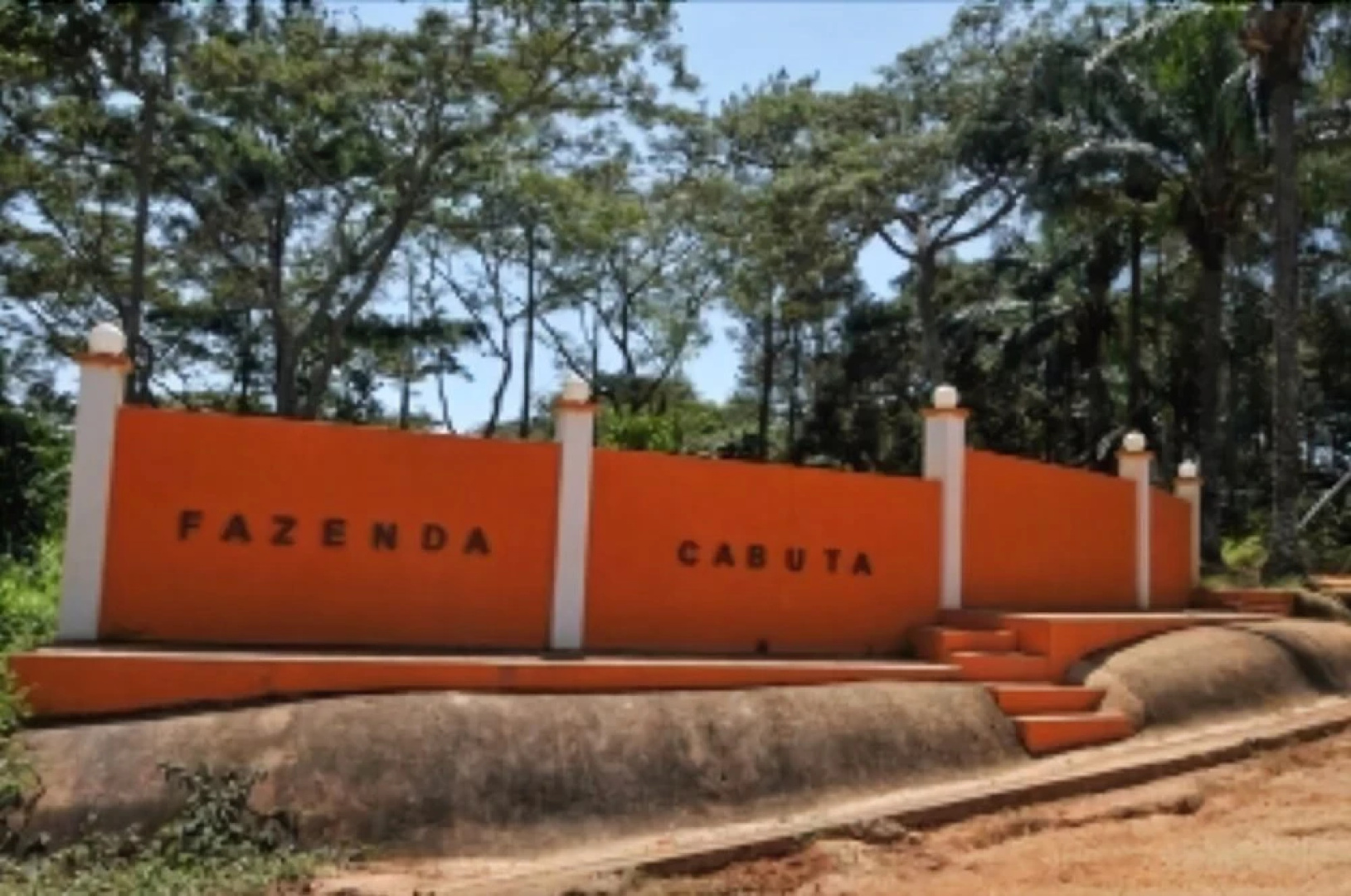 Ritz Fazenda Cabuta
