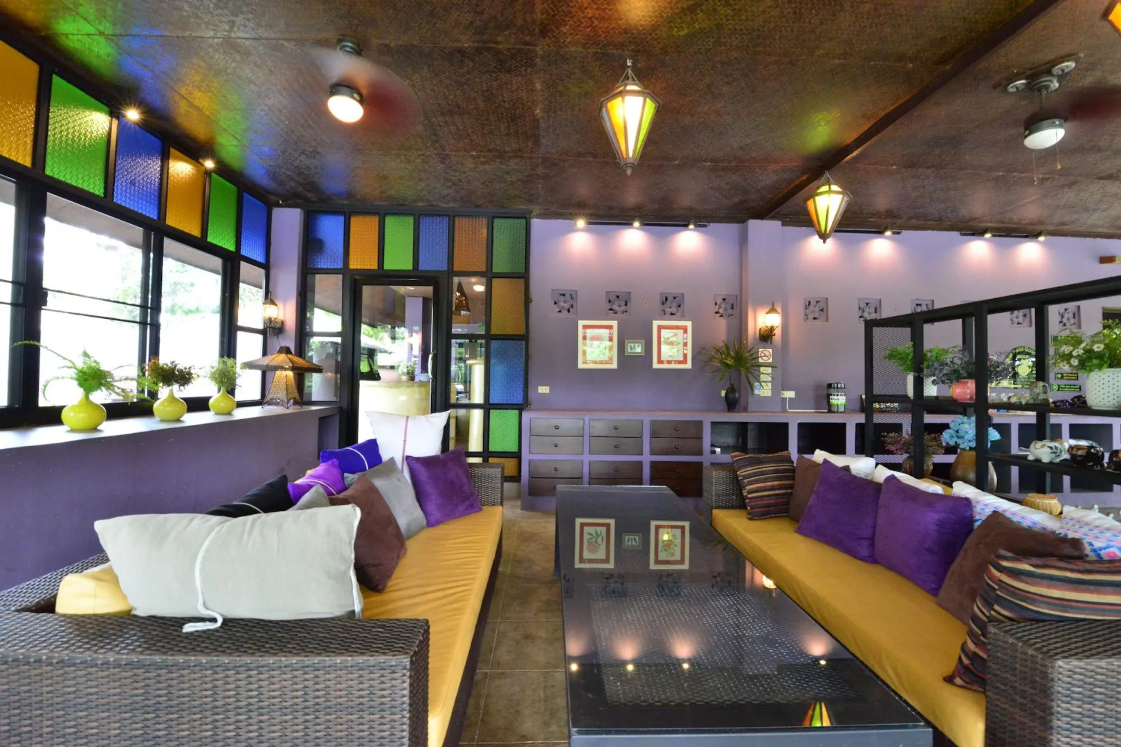 Baannamping Riverside Village