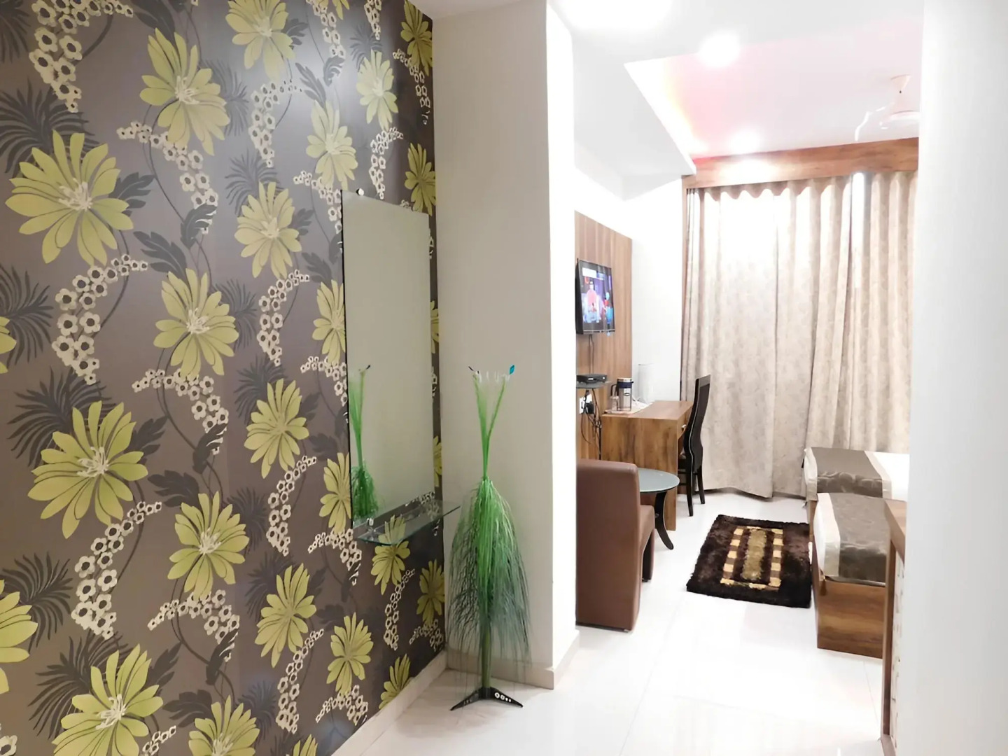 V by Vinnca Hotel Shiva