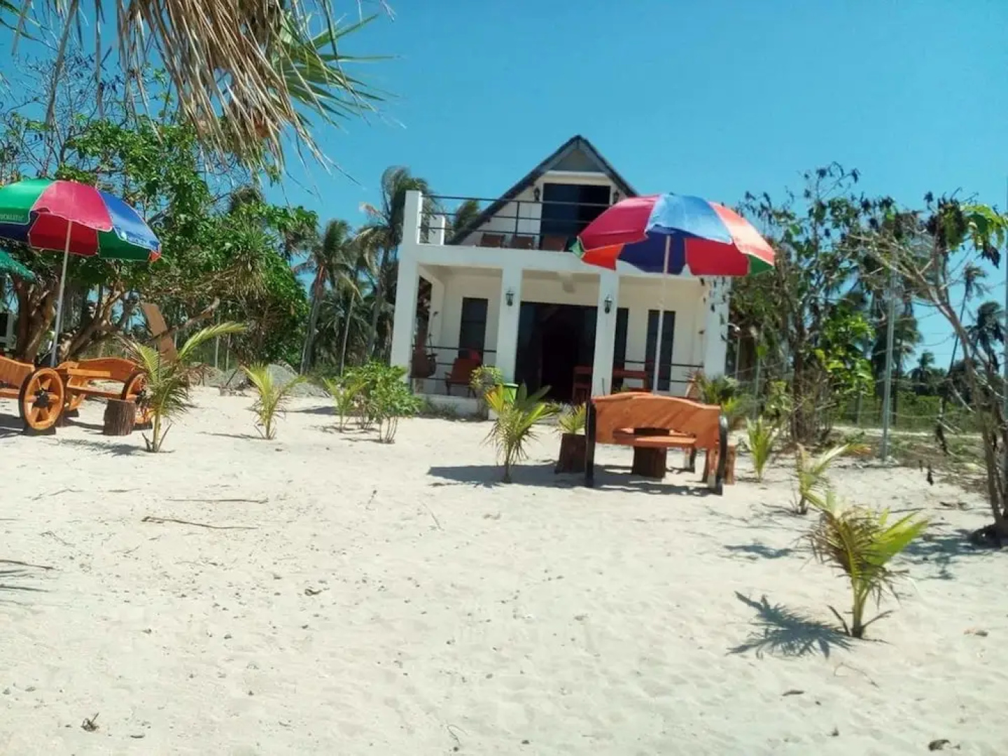 Traditional Filipino Villa Beachfront