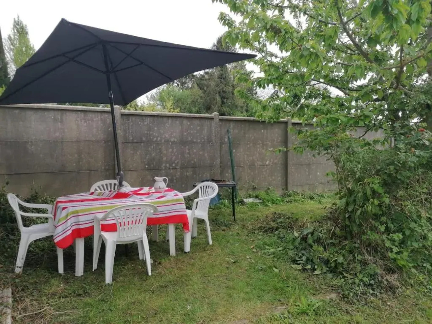 Charmante Maisonnette indépendante avec parking 5 mn Rouen