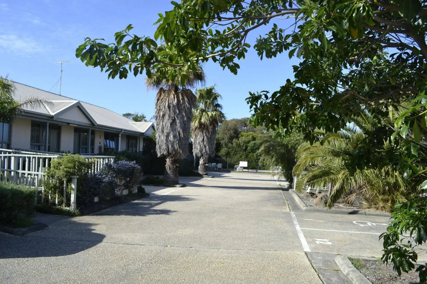 Lightkeepers Inn Motel