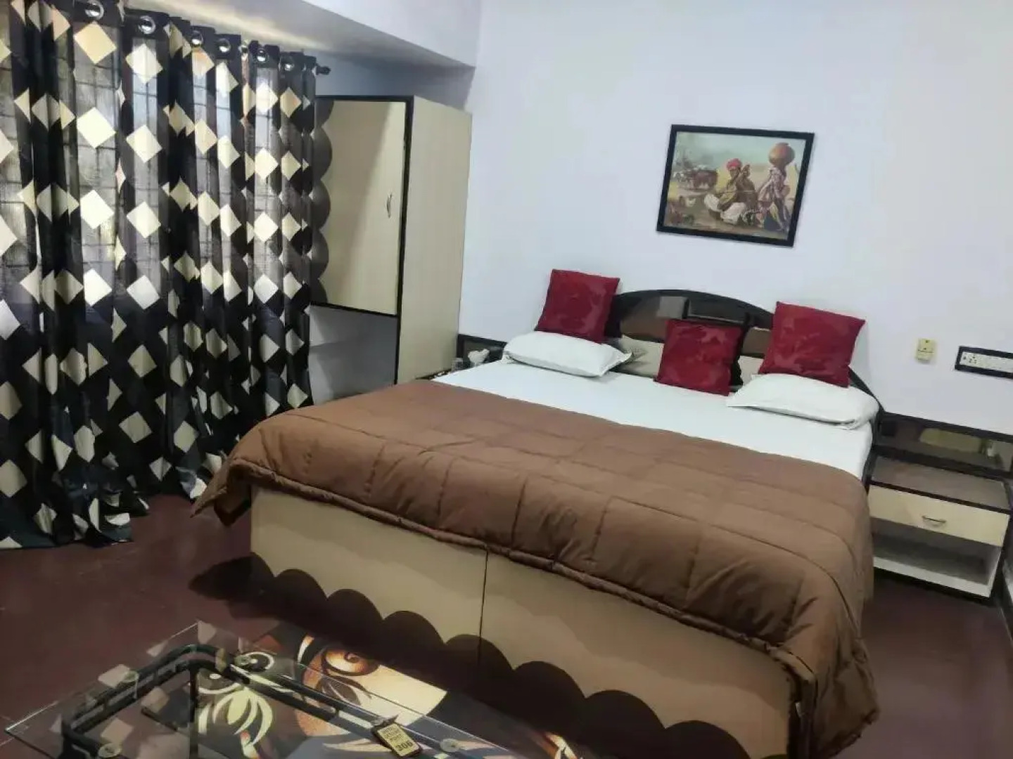 Hotel Centre Point by OYO Rooms