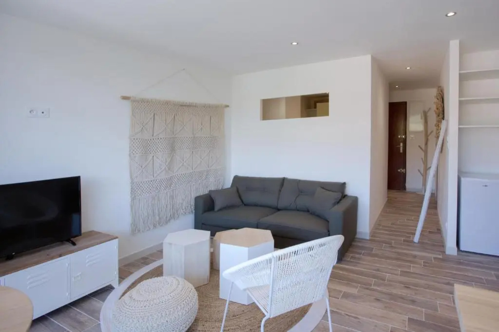 Joli T2 bord de mer tout équipé