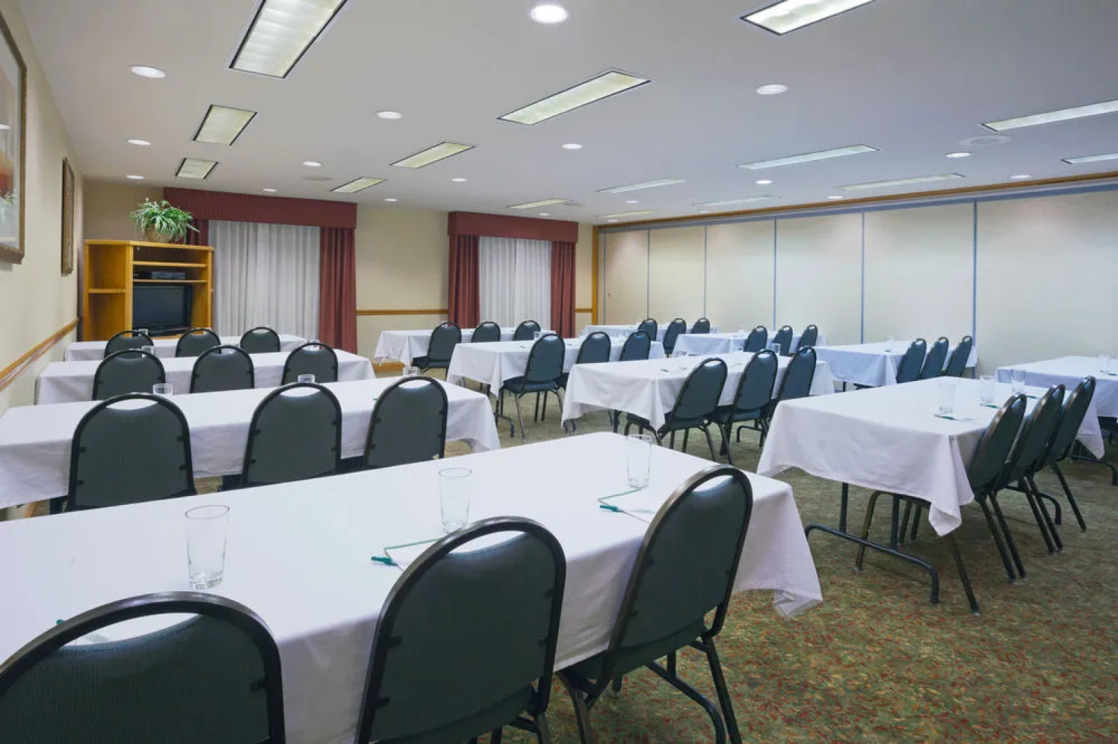 Country Inn & Suites By Carlson Rochester - Henrietta, NY