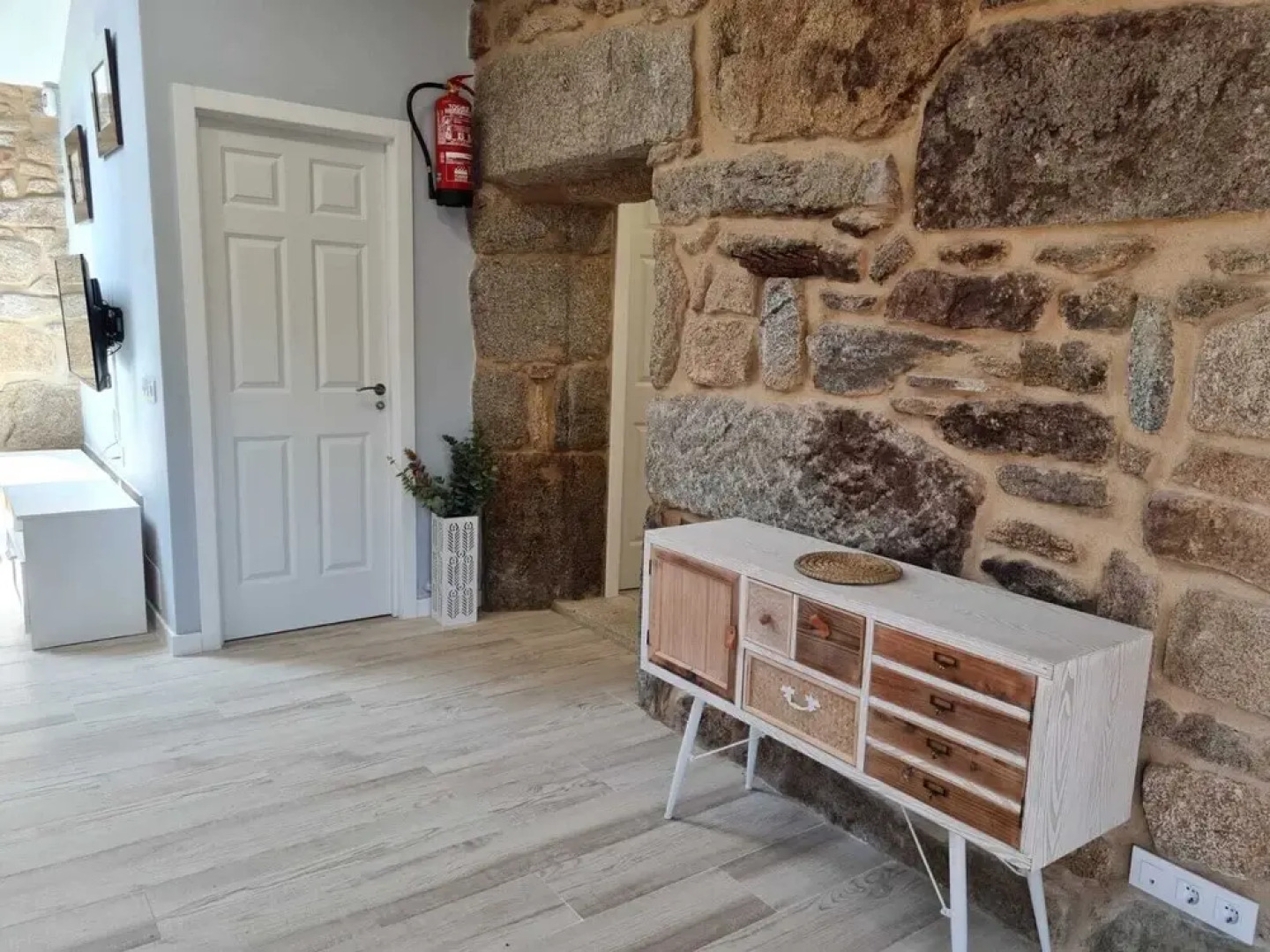 Beautiful House 300 Meters From the Beach