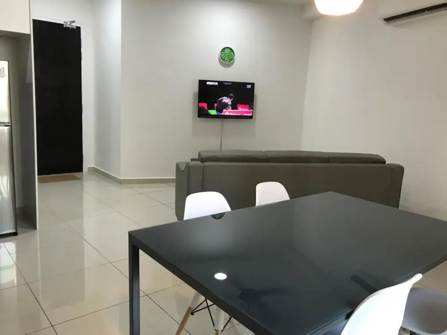 COOP Stay Kenwingston Square Garden