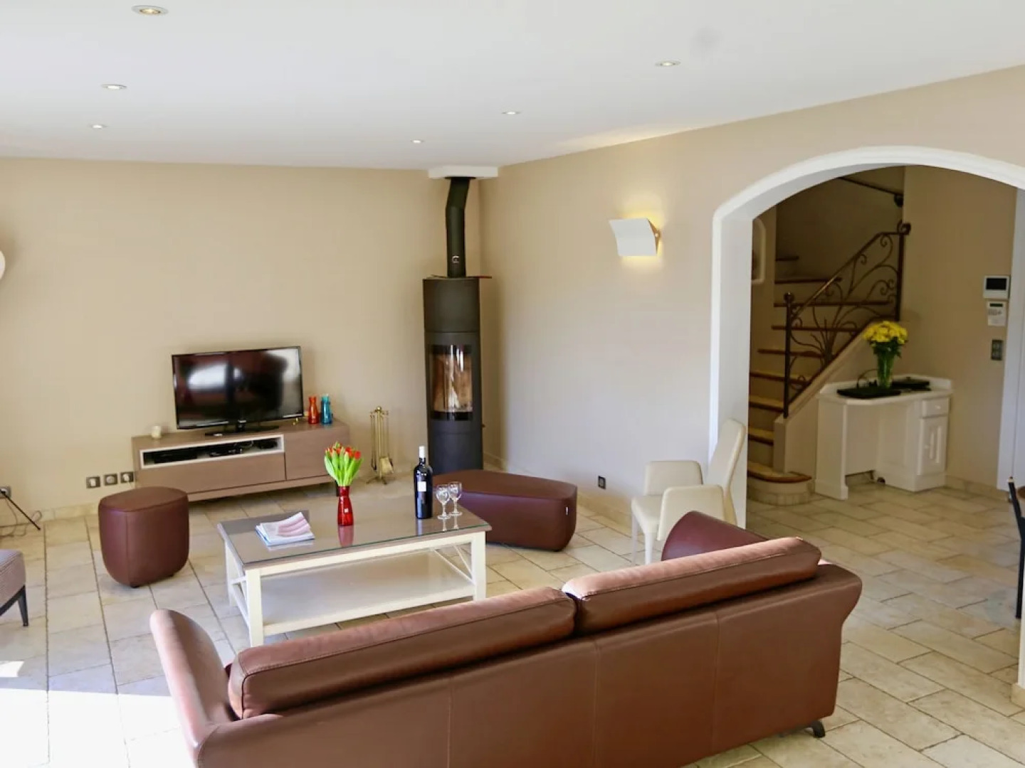 Magnificent Villa In Vence with Swimming Pool