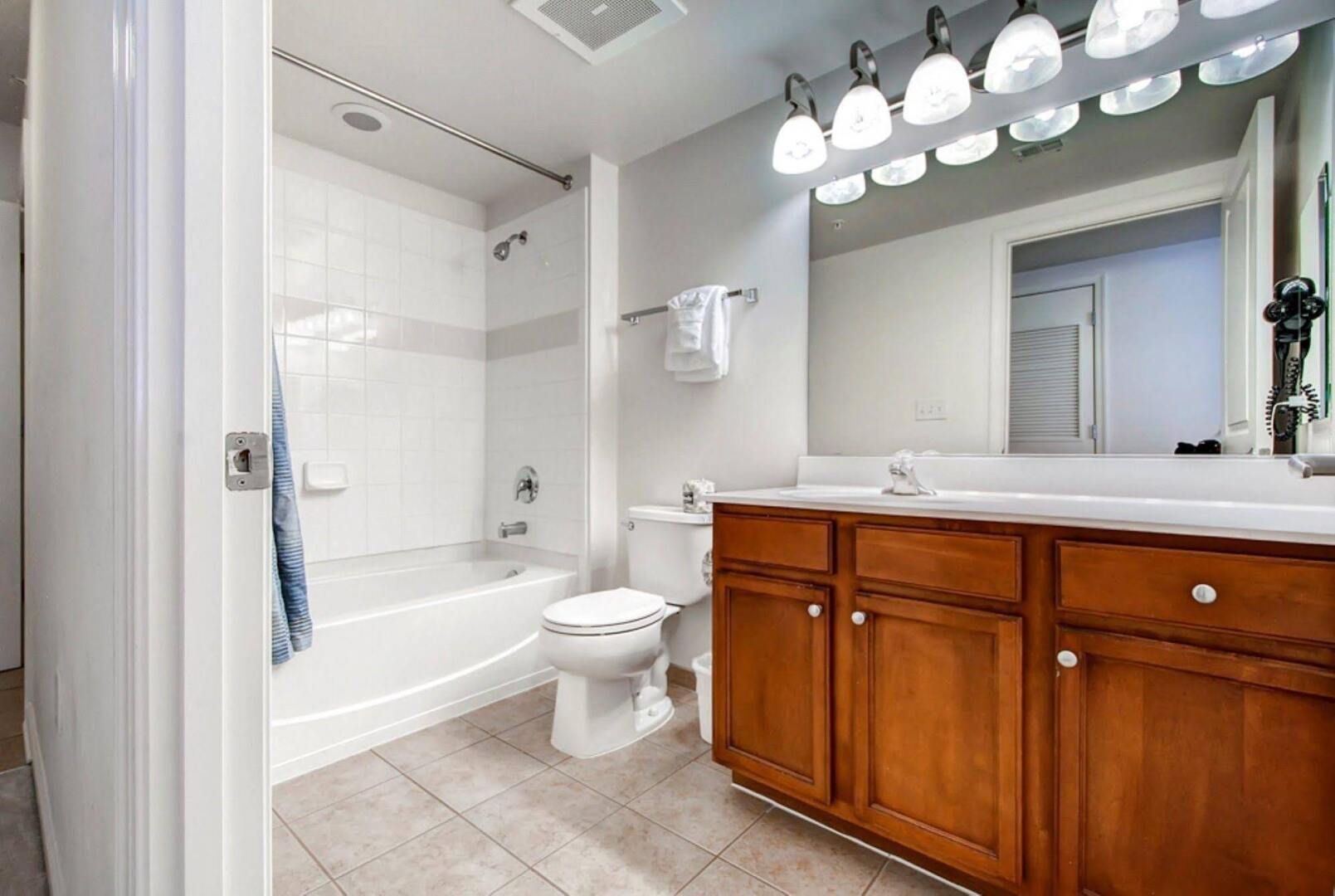 Global Luxury Suites at Thomas Circle