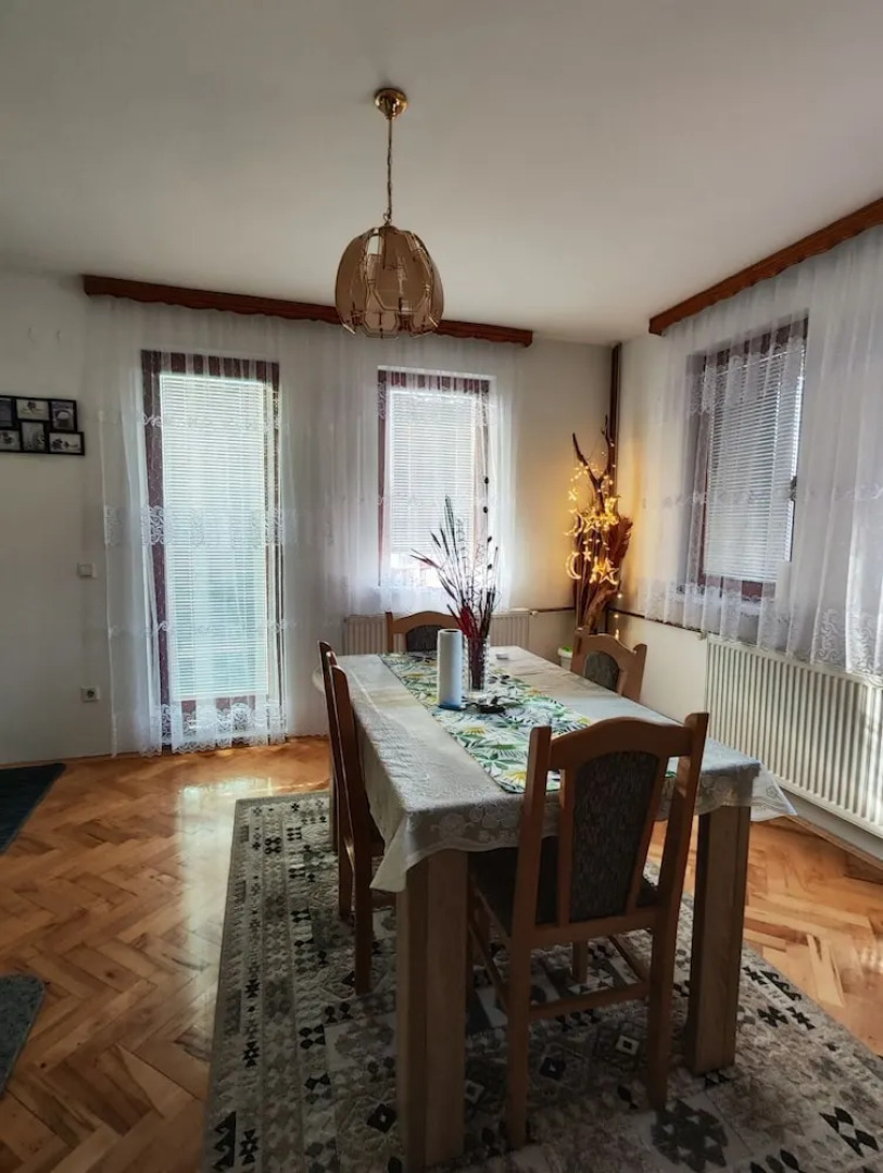 Vila Domm in Rakovica