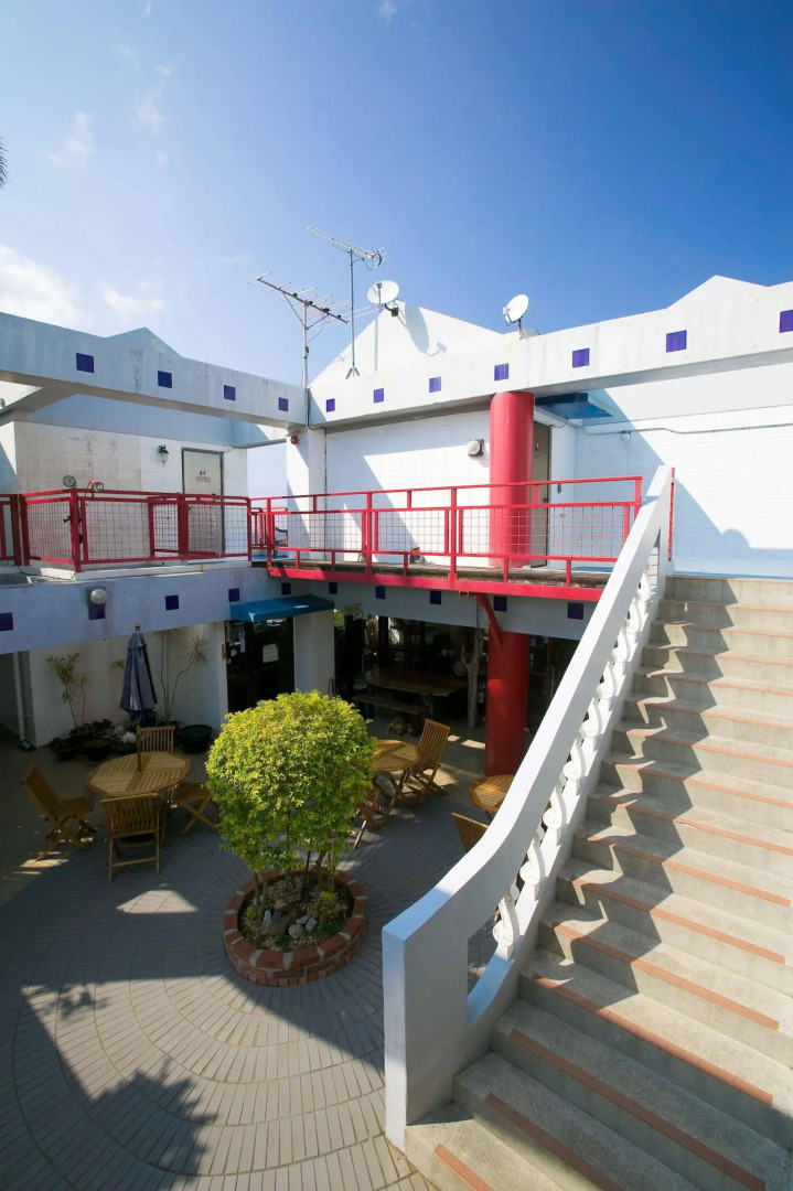 Surfside Bed & Breakfast