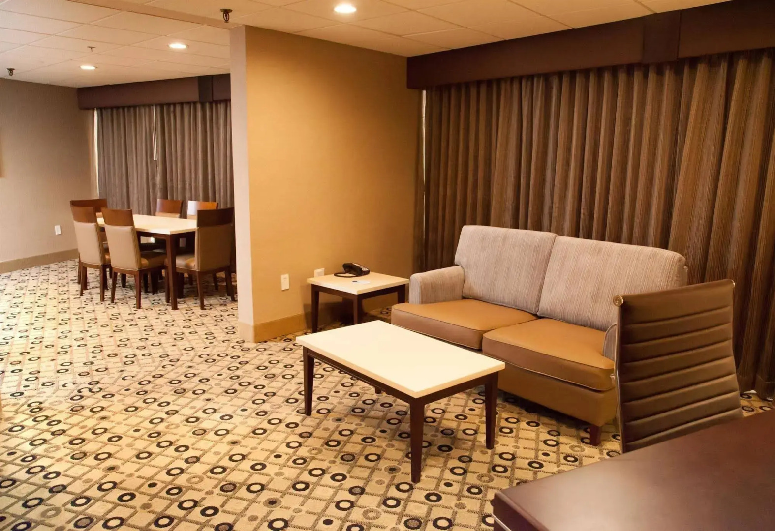 Radisson Hotel Southfield-Detroit