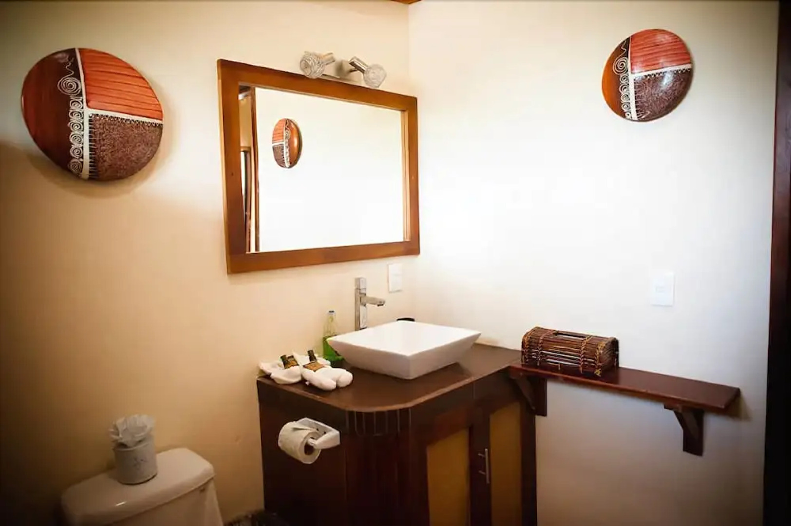 Maha Sand Suites Hostel & Hotel