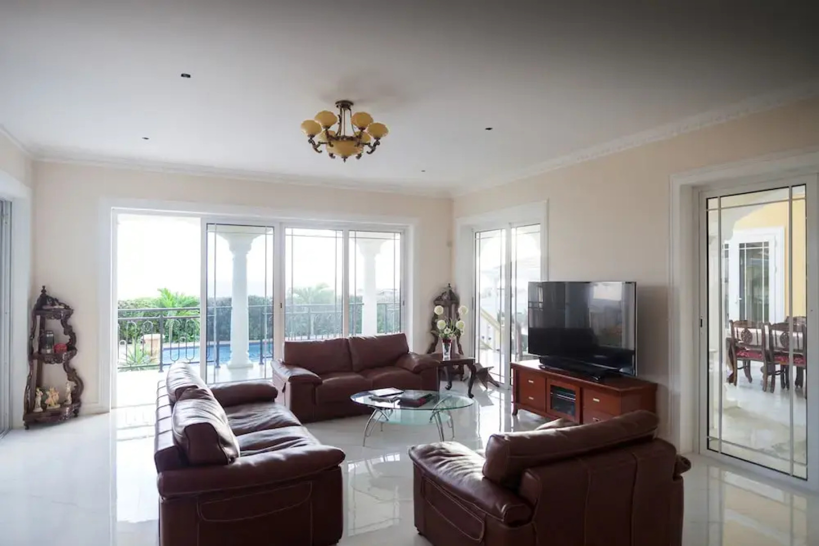 Villa with Spectacular Sea View