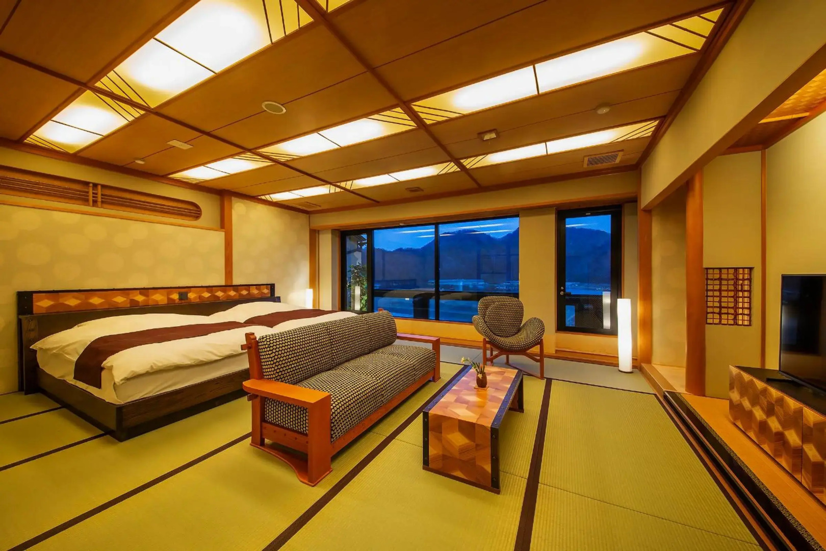 Kawaguchiya Kinosaki Riverside Hotel