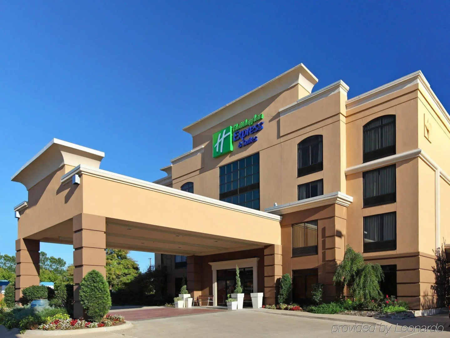 Holiday Inn Express Suites South - Tyler by IHG