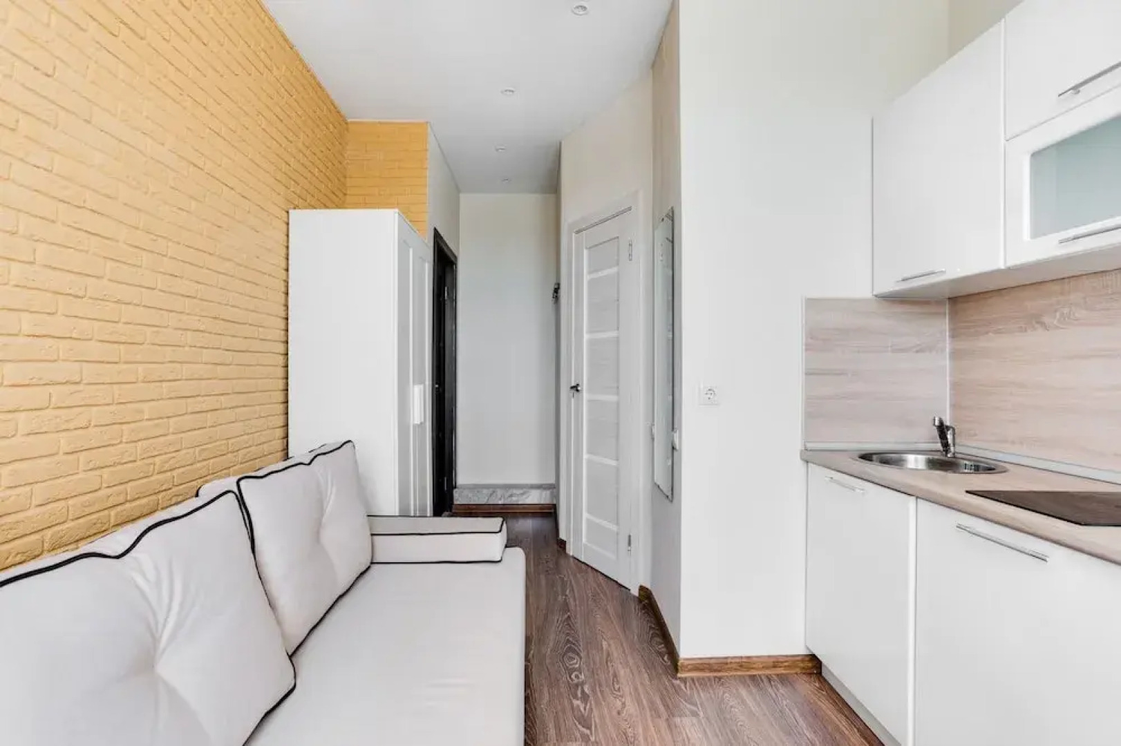 Апартаменты RedTownAparts