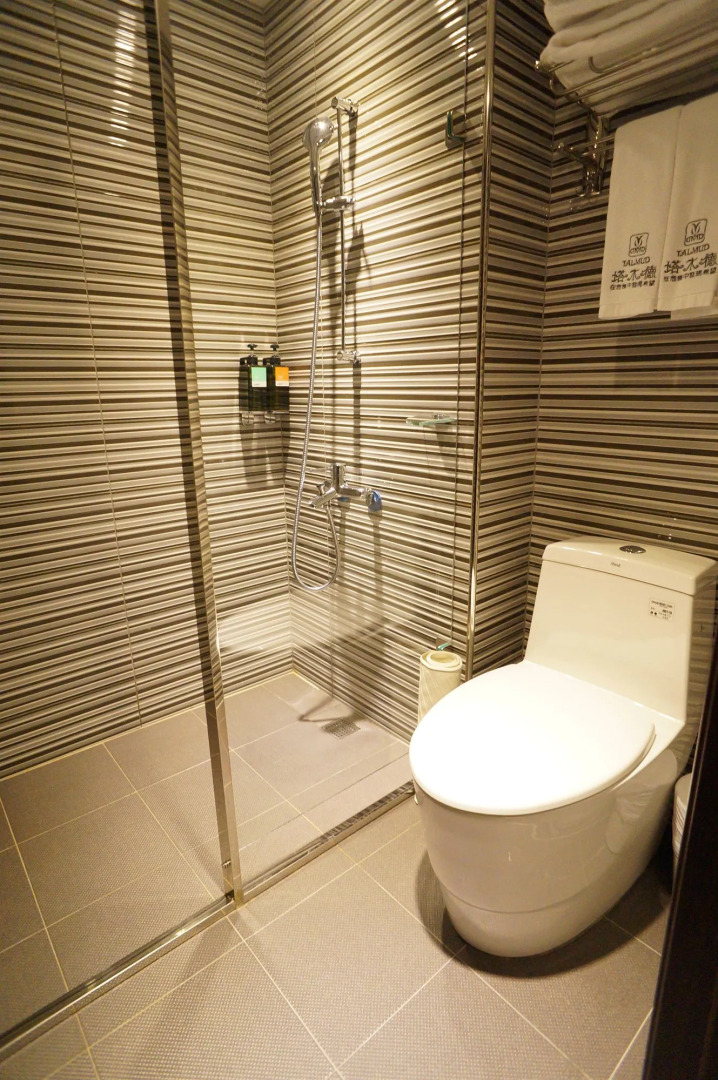 Talmud Hotel Yizhong